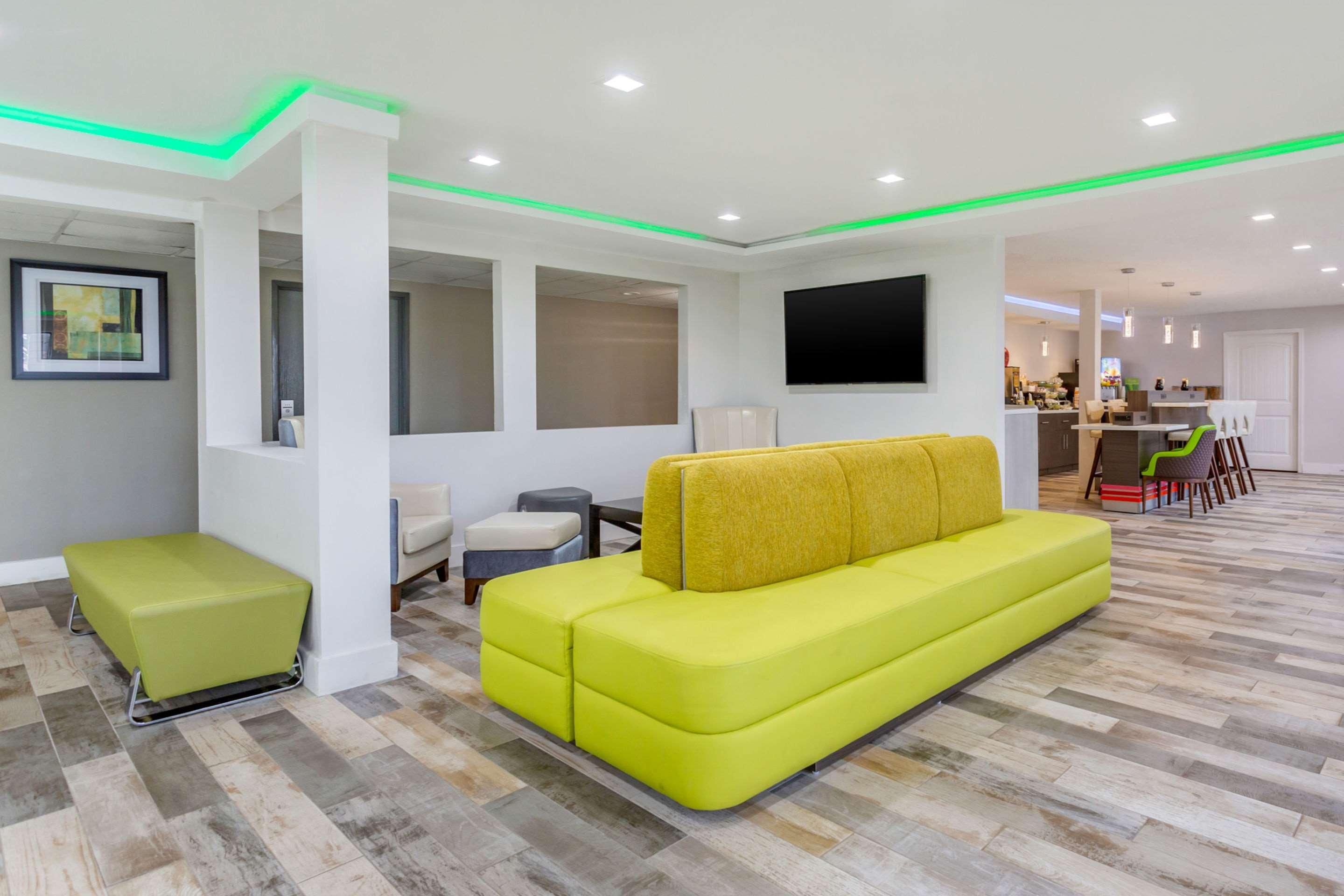Quality Inn Murfreesboro-University Area Ngoại thất bức ảnh